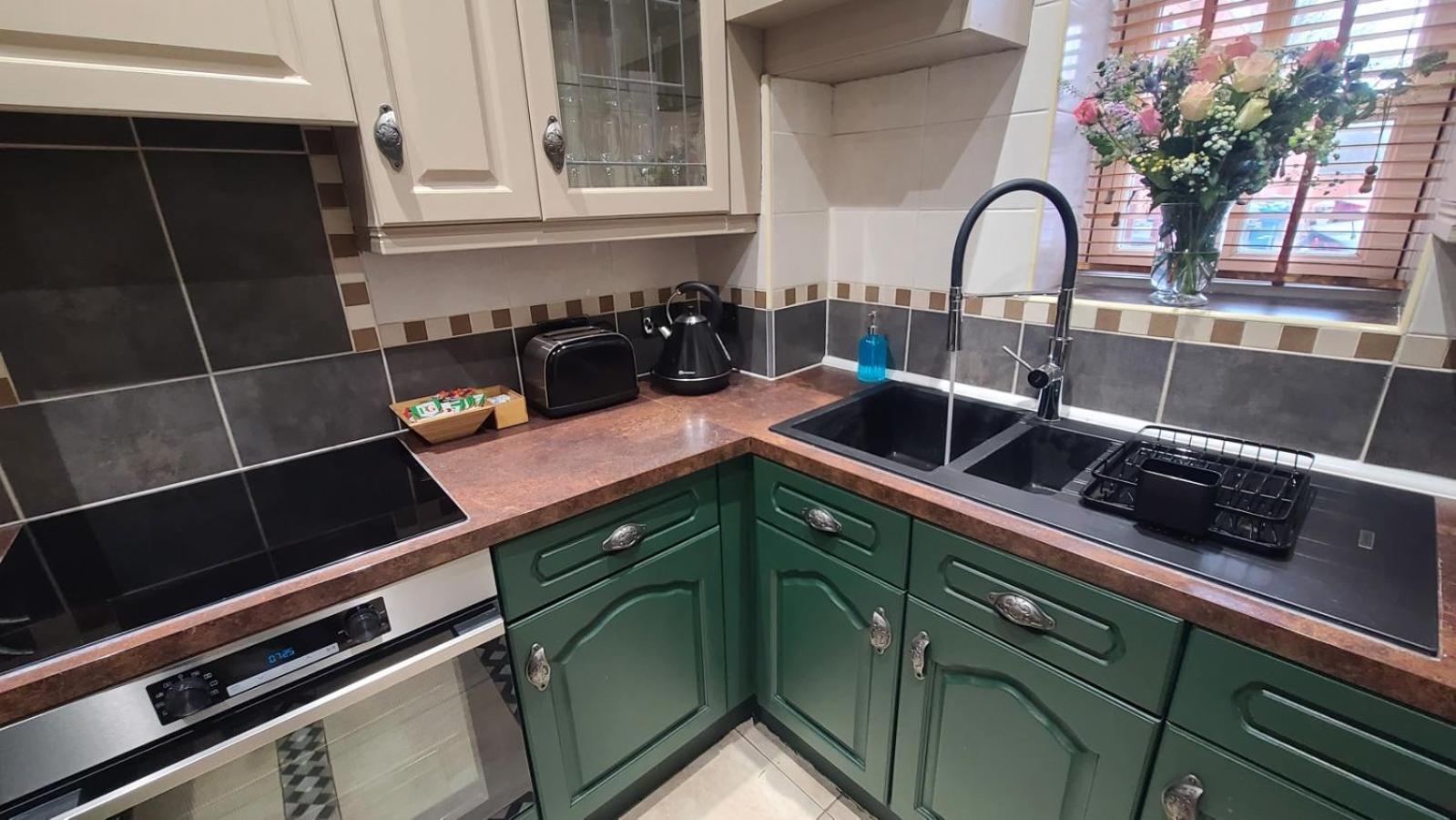 Samuels' A Duplex Apartment By Spires Accommodation In Lichfield City Centre Dış mekan fotoğraf