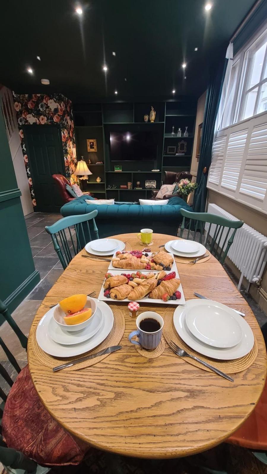 Samuels' A Duplex Apartment By Spires Accommodation In Lichfield City Centre Dış mekan fotoğraf