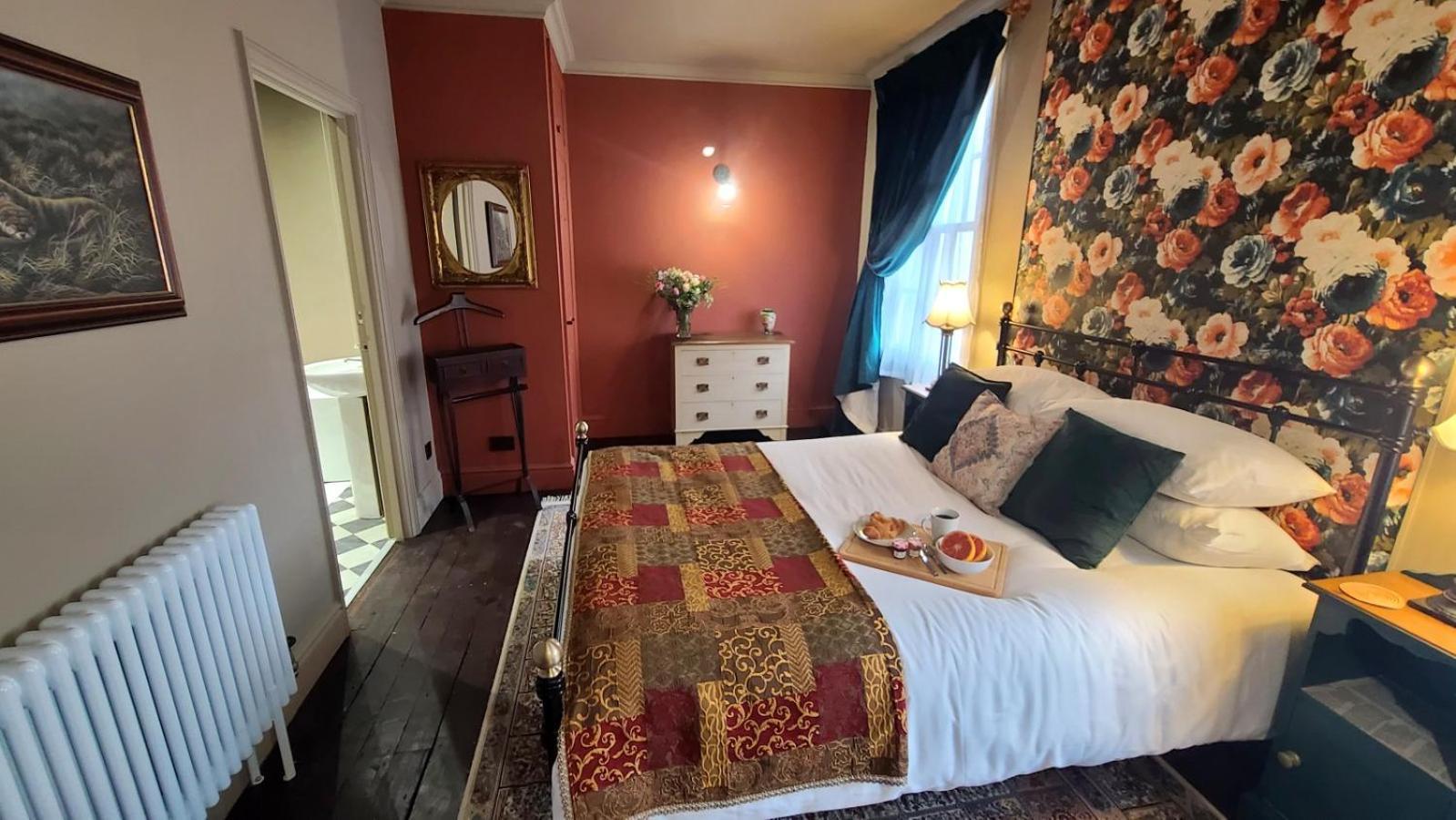 Samuels' A Duplex Apartment By Spires Accommodation In Lichfield City Centre Dış mekan fotoğraf