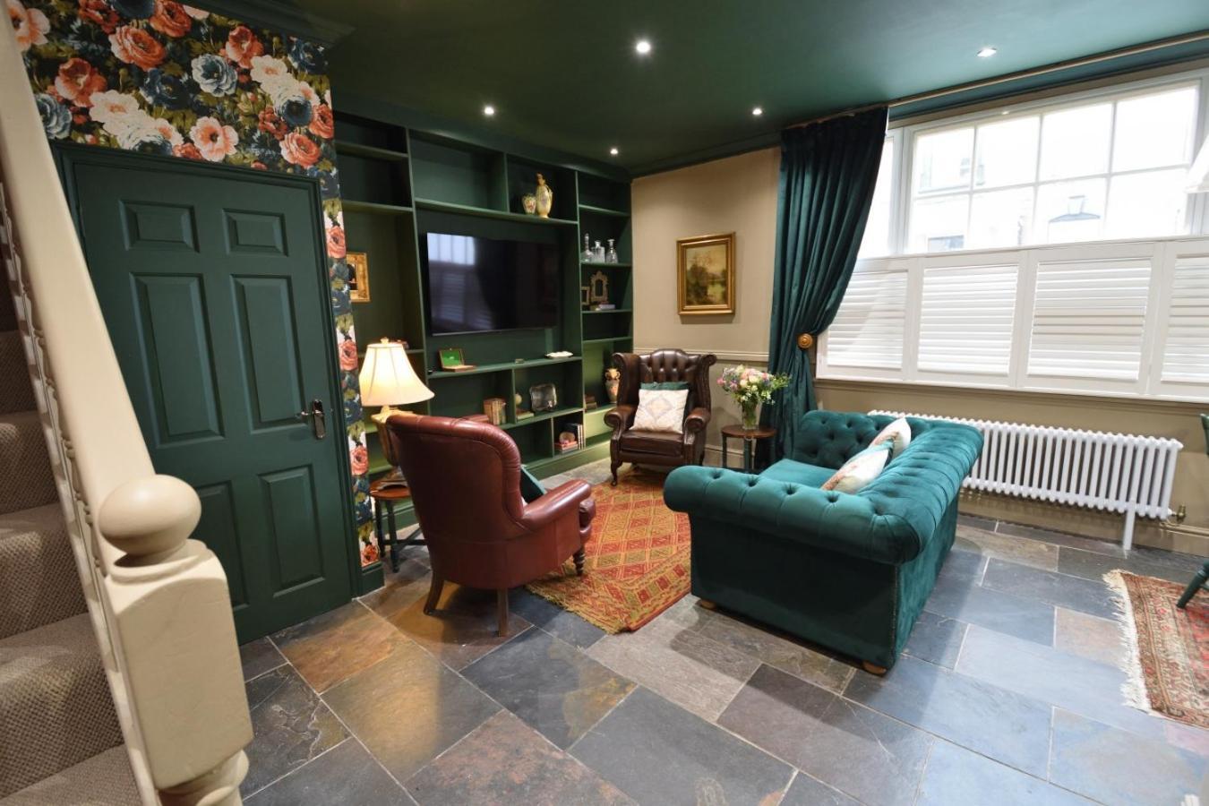 Samuels' A Duplex Apartment By Spires Accommodation In Lichfield City Centre Dış mekan fotoğraf