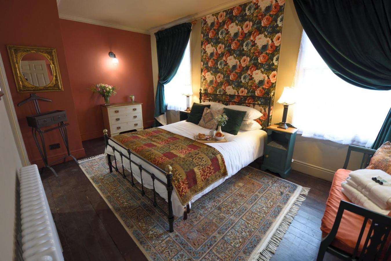 Samuels' A Duplex Apartment By Spires Accommodation In Lichfield City Centre Dış mekan fotoğraf